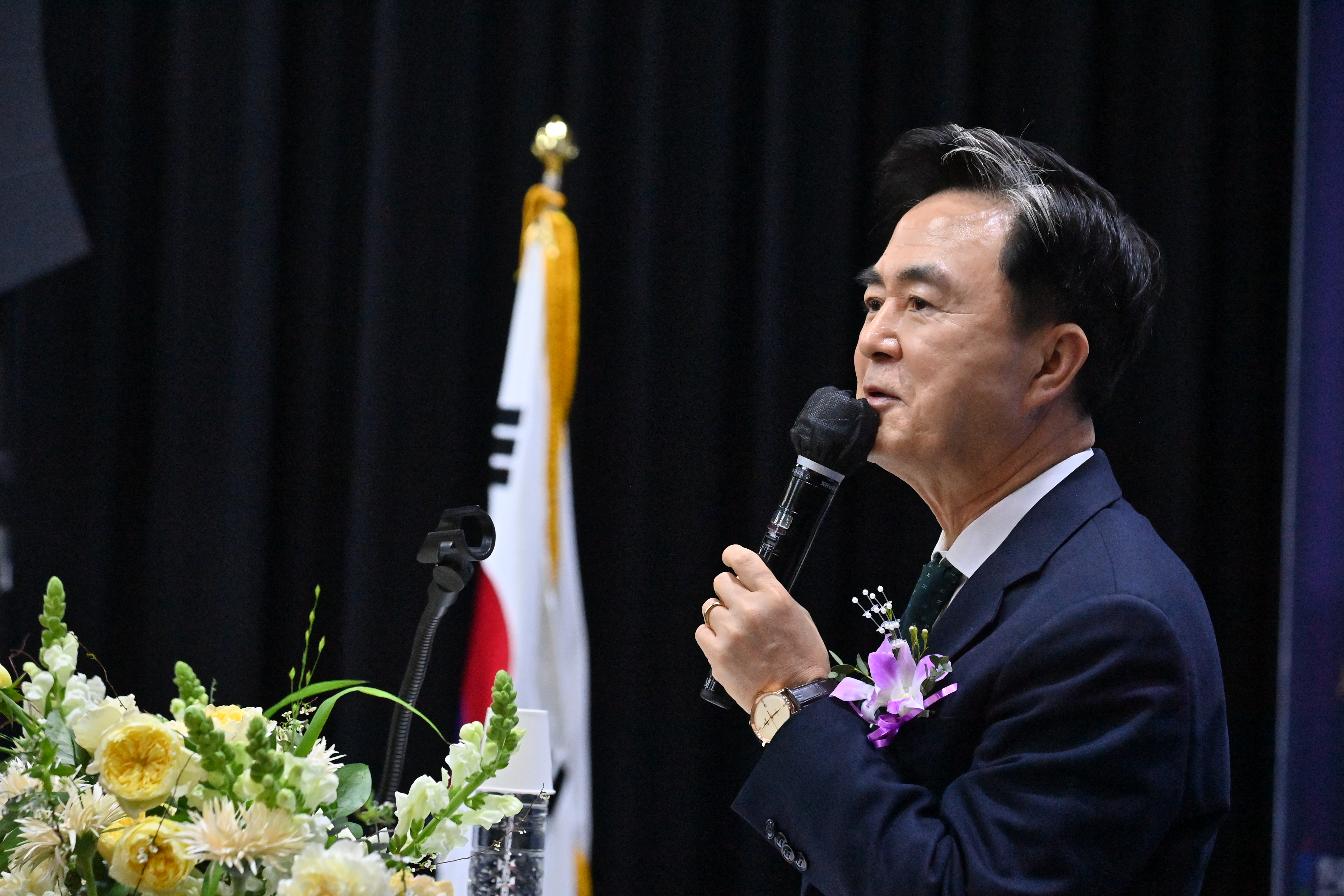 김태흠 도지사는 22일 아산 모나밸리에서 열린 '한국여성경제인협회 충남지회 회장 이취임식'에 참석했다. 관련사진 3