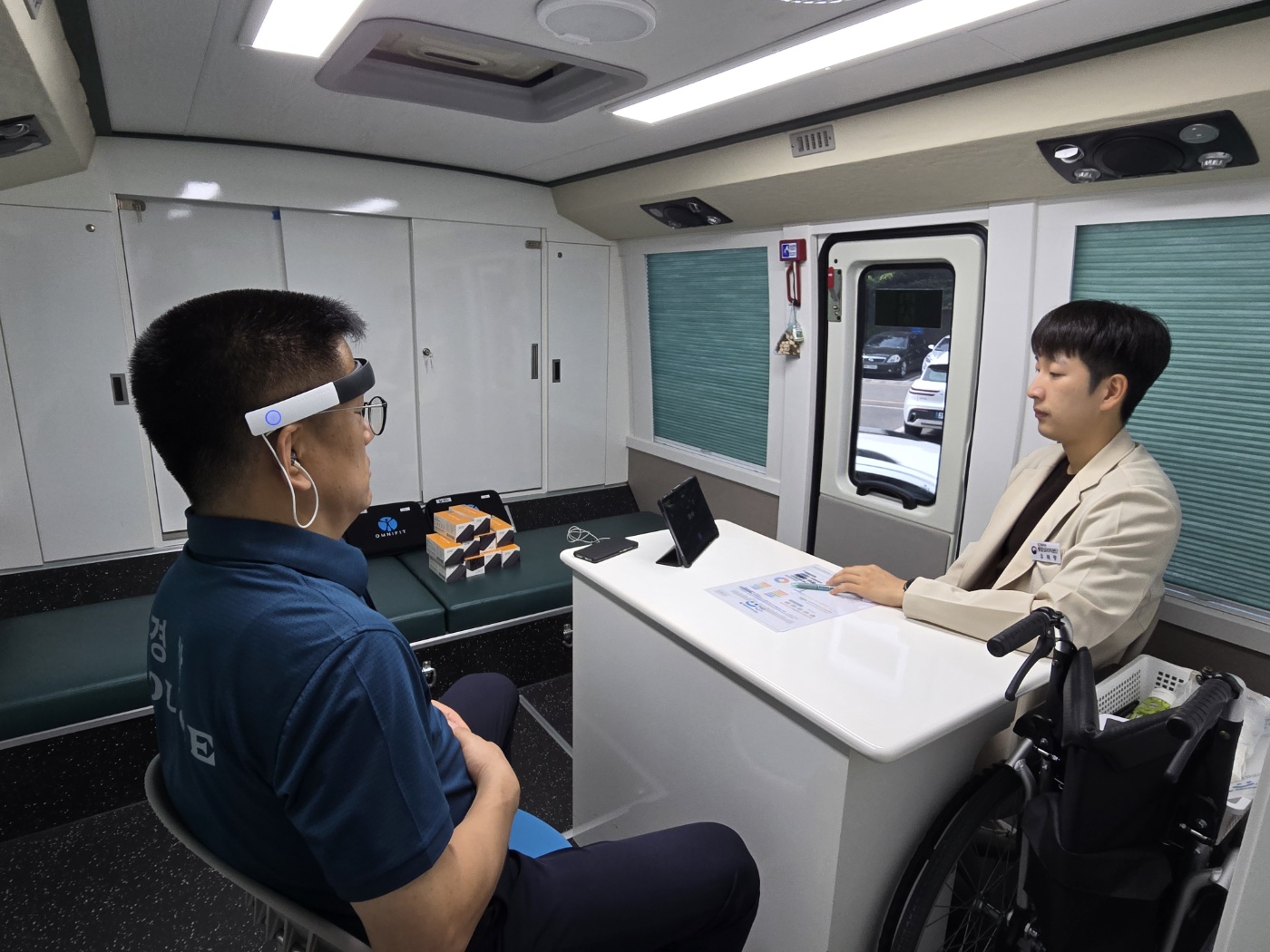 2025년 홍성경찰서 찾아가는 힐링버스 운영(6.12) 관련사진 2